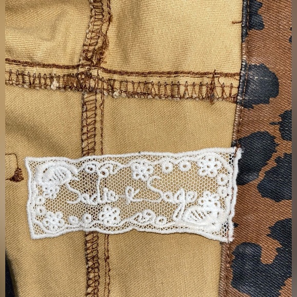 Saide & Sage Cheetah Pants Size Small - Picture 3 of 7